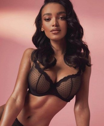 Я предлагаю широкий спектр услуг, которые позволят тебе погрузиться в мир наслаждения и страсти. Моя опытность позволяет мне понять и удовлетворить все твои потребности. Я гарантирую конфиденциальность, безопасность и полное удовлетворение. В моих отзывах можно найти множество похвал и рекомендаций от довольных клиентов. Фото, которые ты видишь, настоящие и соответствуют моей внешности. Я живу в Москве и готова встретиться с тобой в любое удобное для тебя время. Так что не медли, и открой для себя незабываемые ощущения со мной. 👠💋🔥🌃#MoscowEscort #Москва #эскорт 2584, 25 лет